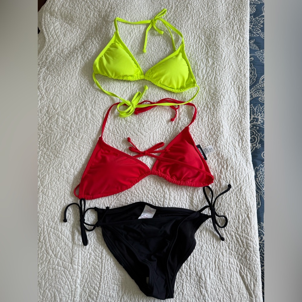 Red (L) & yellow(L)  top with black bottoms (M)
